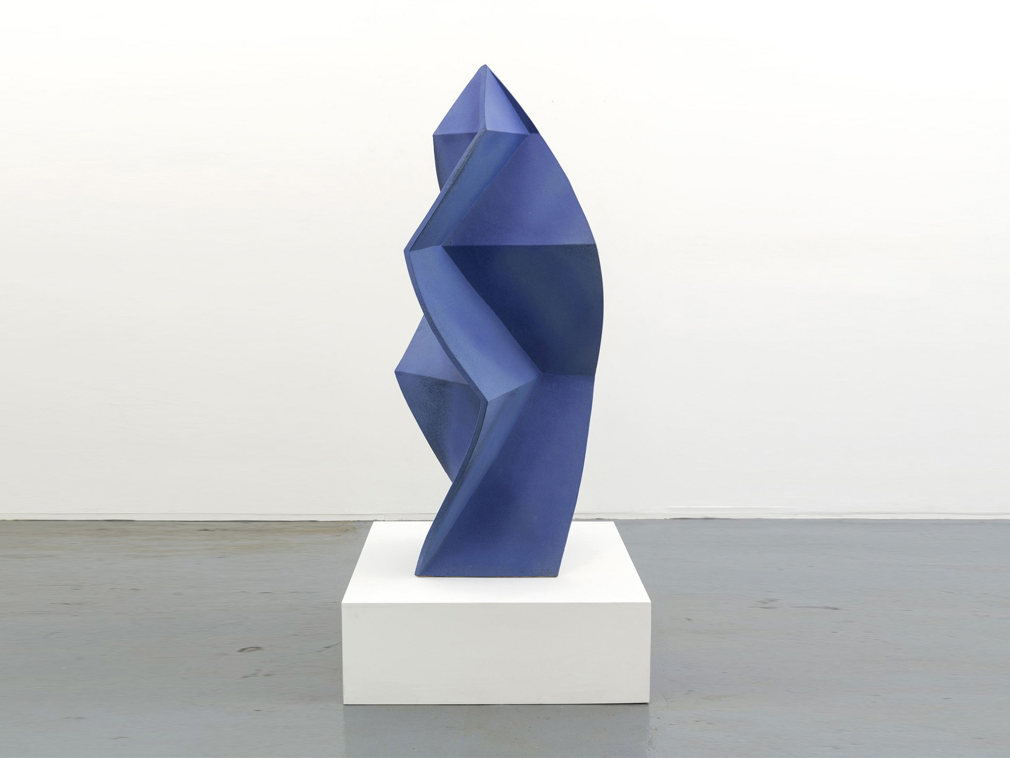 Mason-Folded-Spear-Cobalt