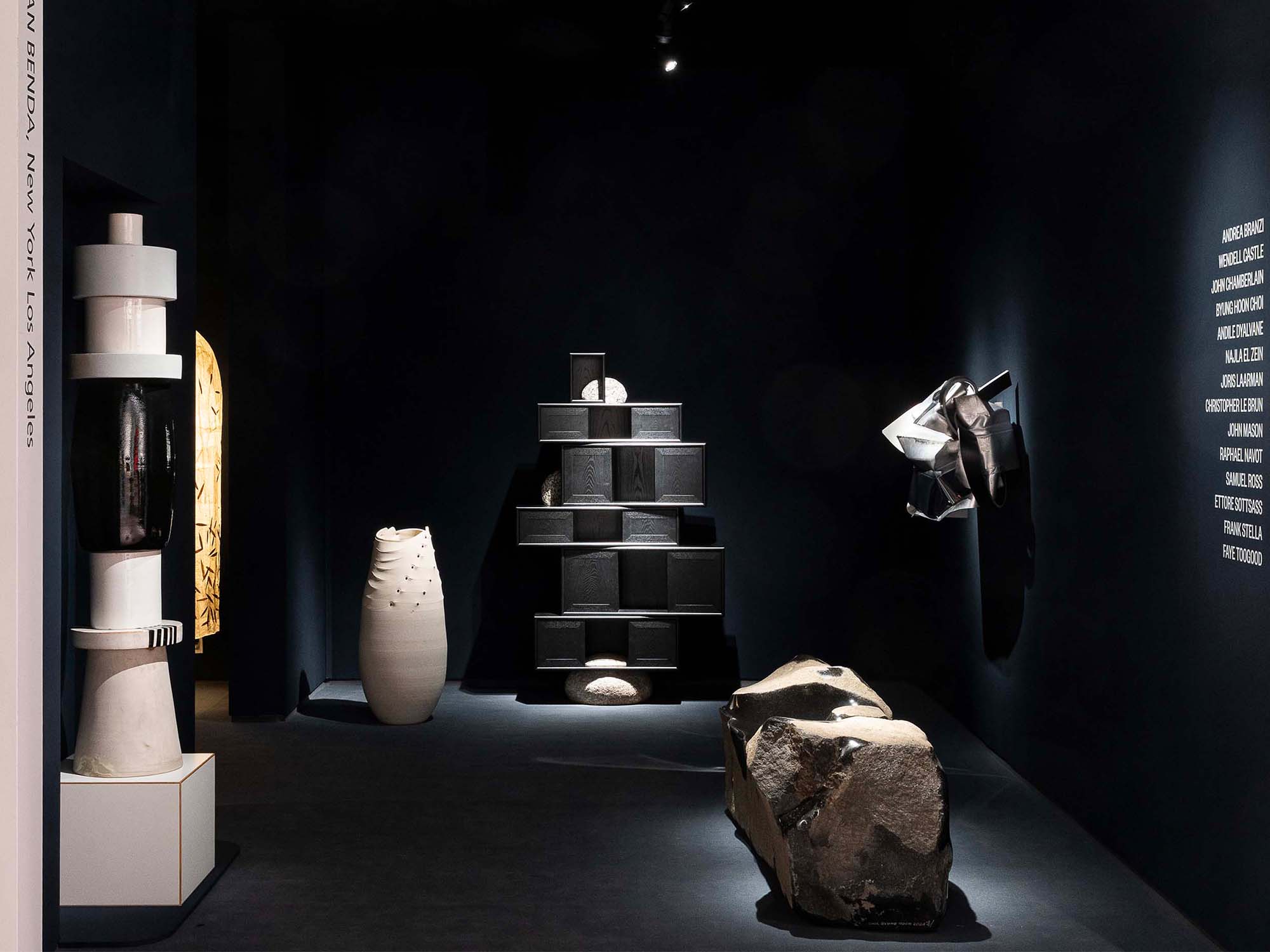 fair-tefaf-ny-2025-install-06