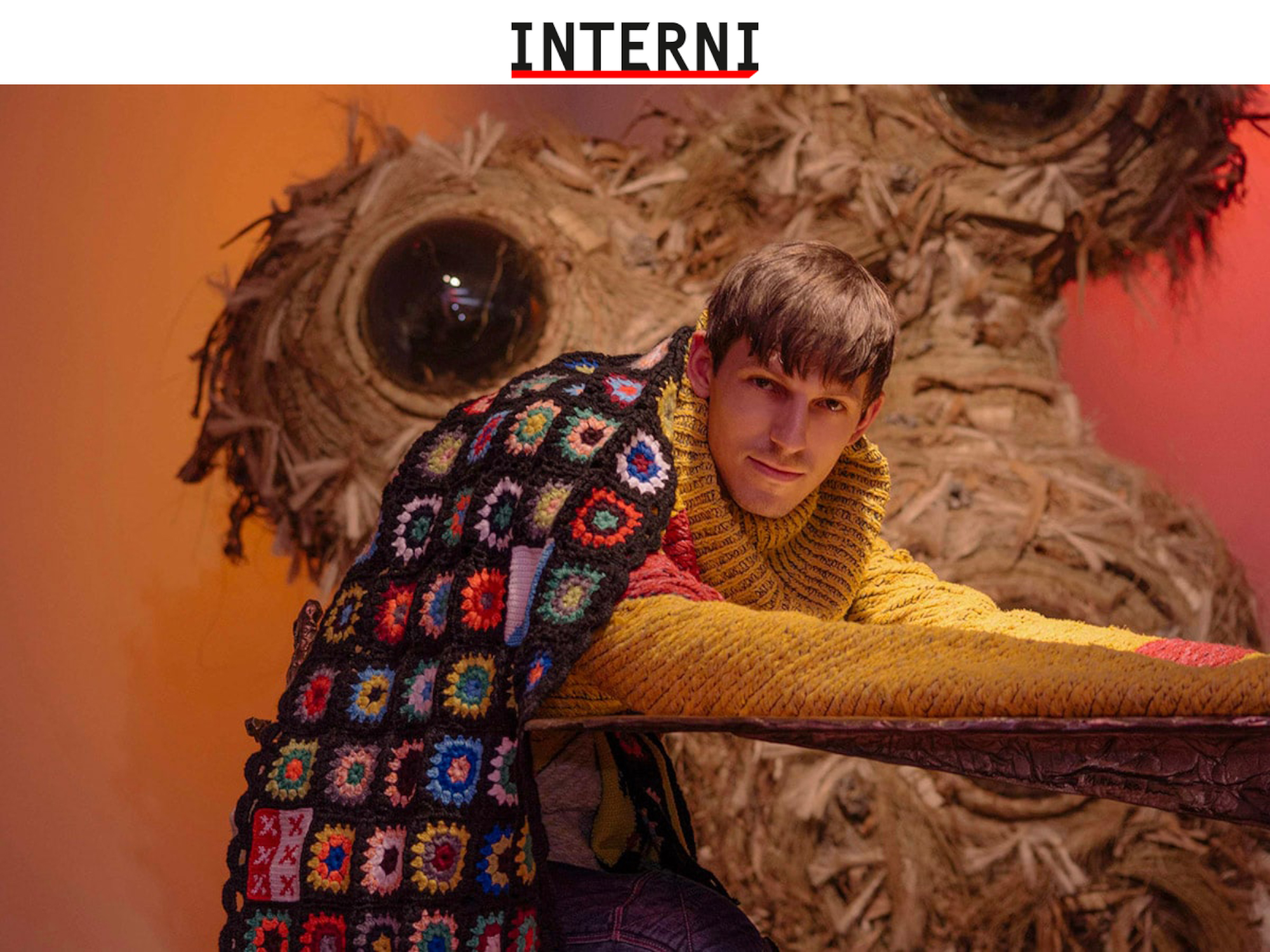 Kahn_Interni_header