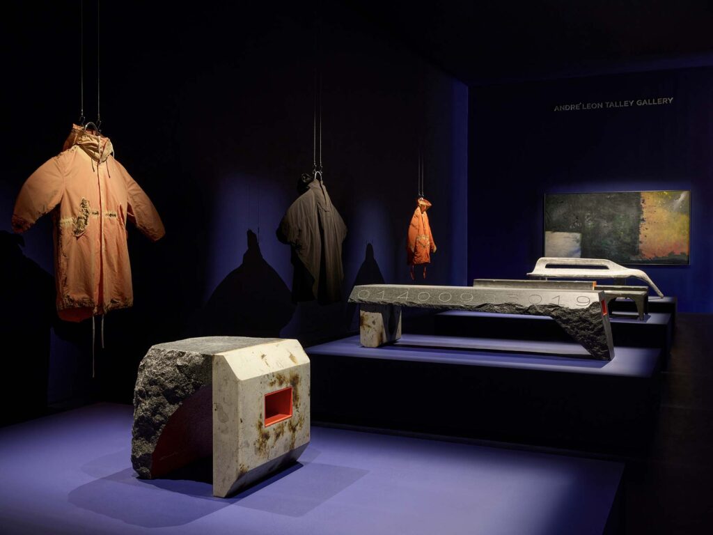 exhibition-2025-ross-scad-heave-install-01