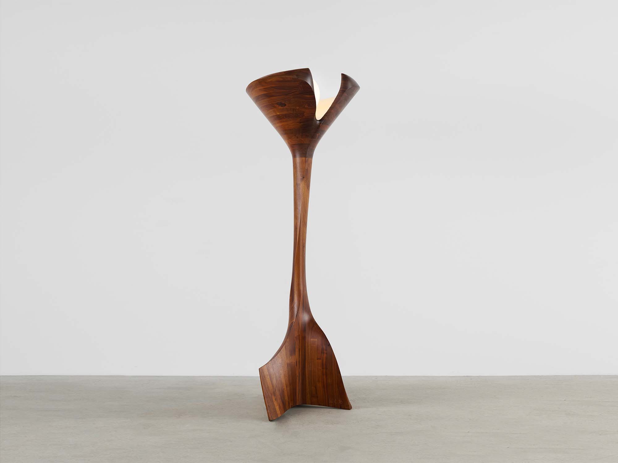 Castle_Floor_Lamp