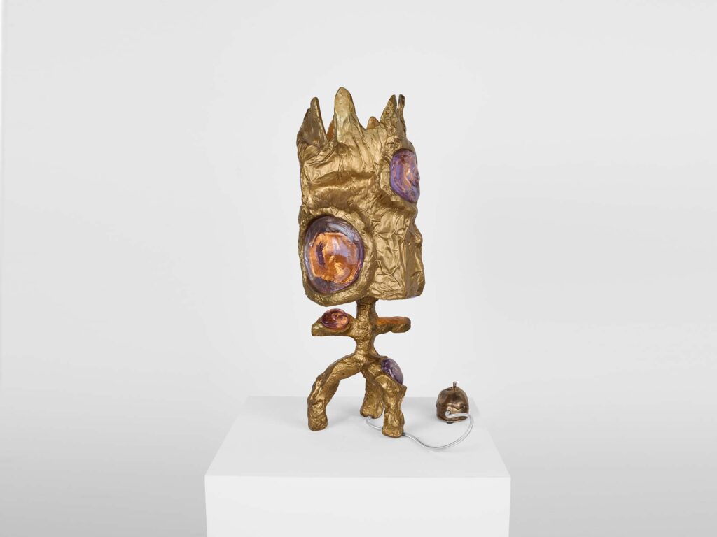 Prince Lamp, 2024